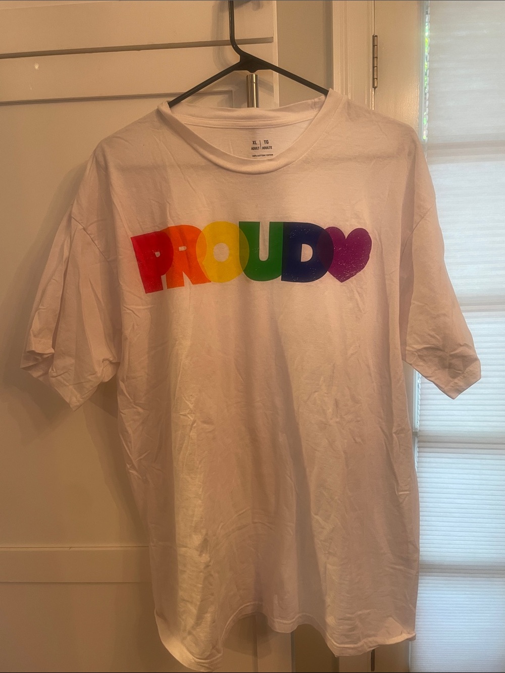 Michaels White Crewneck T-Shirt with Printed Size Tag
